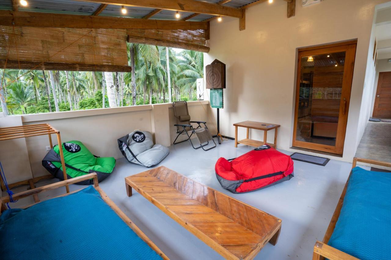 Haole Surf Hostel General Luna  Exteriér fotografie